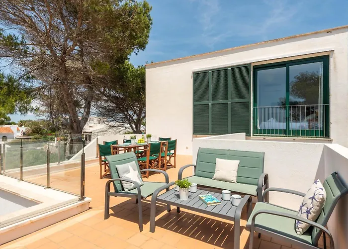 Vela Llatina - Vell Casa de Férias Binibeca